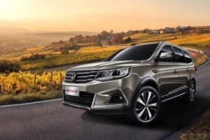  Dongfeng popular sx6 quotation and pictures Dongfeng popular sx6 novice price is 59900 yuan