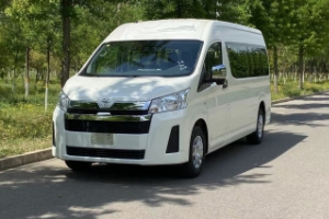 丰田海狮7座商务车价格 售价52万元起（全款落地58.22万）