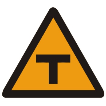 T形交叉路口标志图片