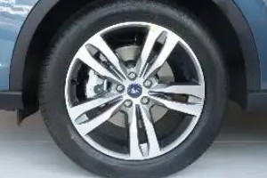福特领睿轮毂尺寸是多少 领睿轮毂尺寸为19英寸