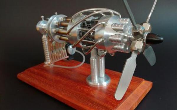 斯特林发动机是什么 传统复式气体燃烧膨胀动力系统