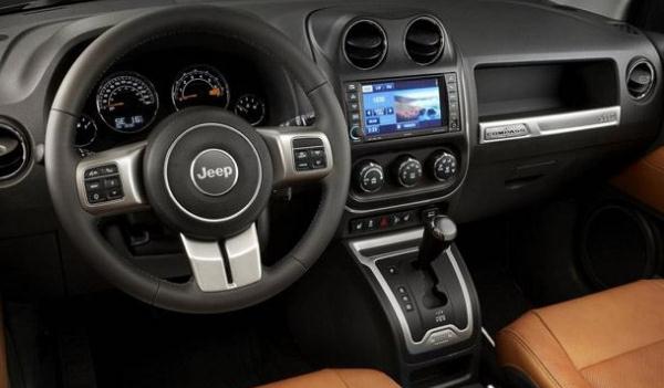 新款Jeep指南者正式上市，各种功能配置一应俱全