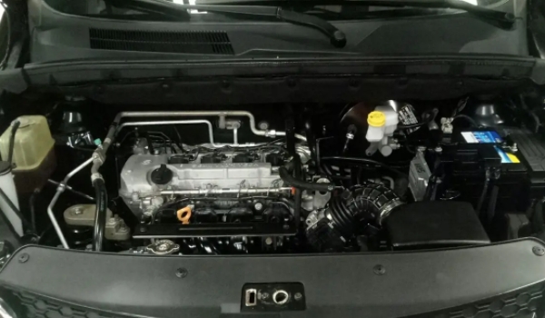 宝骏730用的什么发动机 1.5L和1.5T四缸发动机（百公里油耗6L）