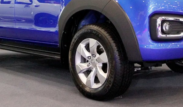 拓陆者胜途轮胎尺寸多少 轮胎型号规格为245/70 r16