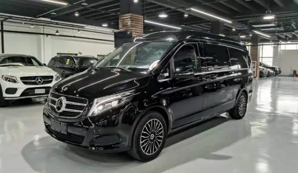 奔驰6座商务车大全价格仅两款车型且在国内市场停售