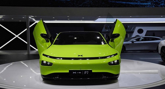小鹏电动汽车2022款最新款价格，指导价23.99万元新车开回家