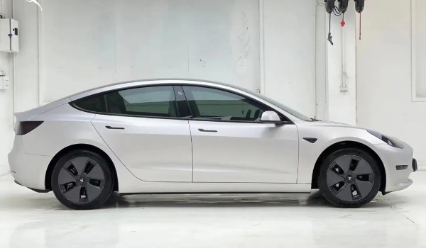 特斯拉model 3分期月供多少 分期首付7万(36期月供5558元)