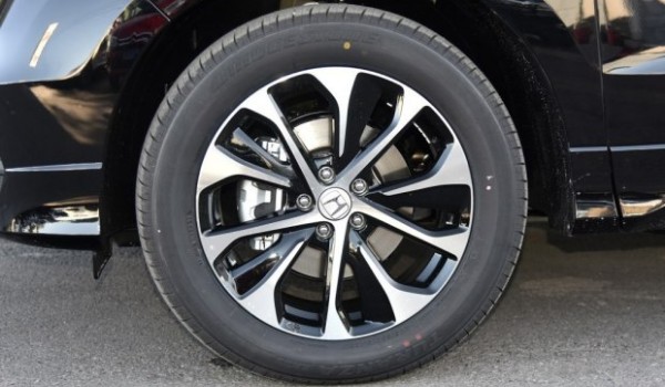 本田冠道轮胎是什么品牌 米其林轮胎品牌(抓地性能出色)