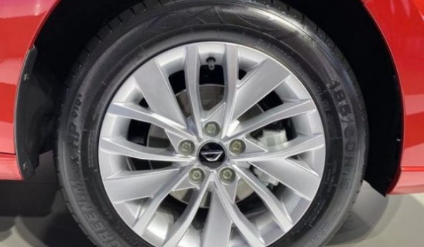 捷达va3轮胎尺寸是多少 尺寸为185/60 r15(轮毂15寸)