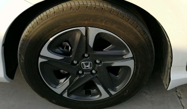 享域轮胎是什么品牌的 玛吉斯和优科豪马(两款轮胎)