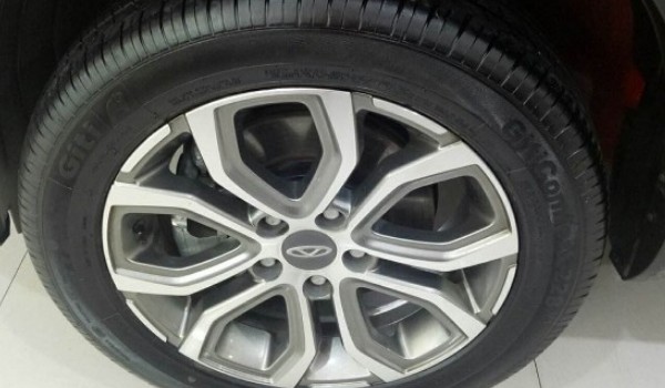 瑞虎3x轮胎规格是多少 尺寸为205/55 r16(胎宽205mm)