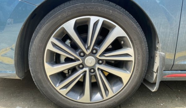锐程cc轮胎是什么牌子的 两种品牌(韩泰和朝阳)