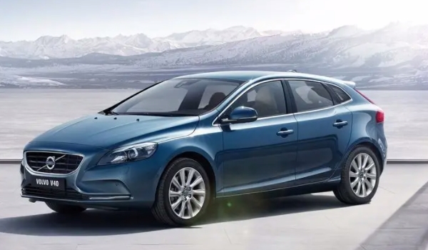  Is Volvo v40 a domestic or imported model (high-end model)